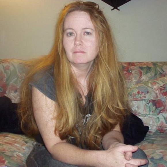 Meet your Posher, Sheila - Picture 1 of 1